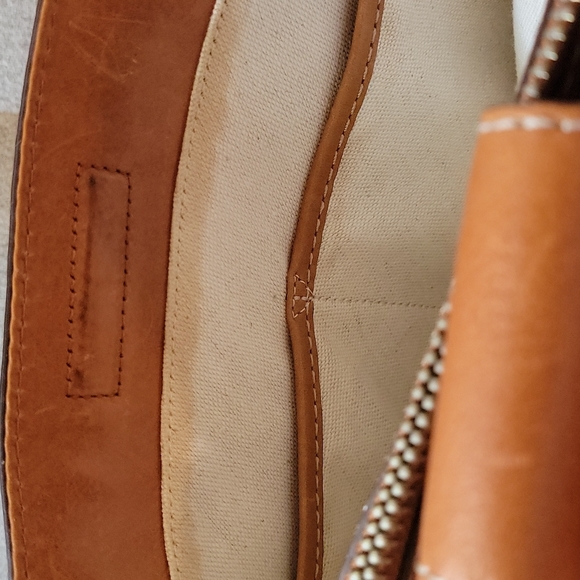 Vintage Michael Michael Kors Brown leather purse - Picture 12 of 15